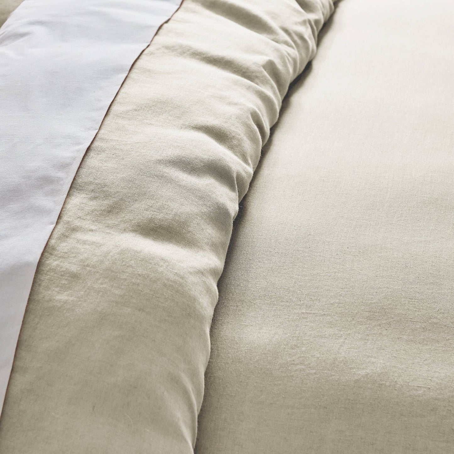 Washed Linen Duvet Cover in Natural