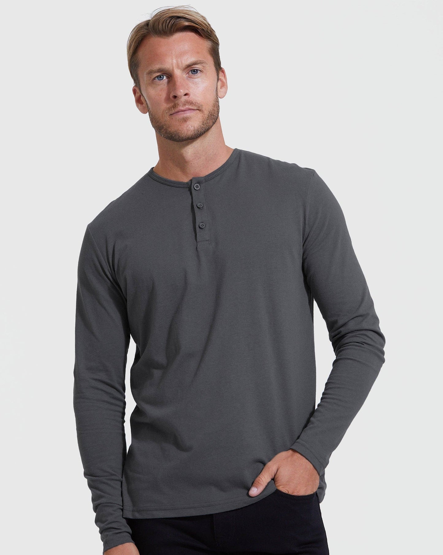 Henley in Carbon