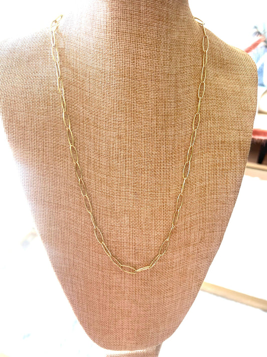 Gold paperclip chain 22”