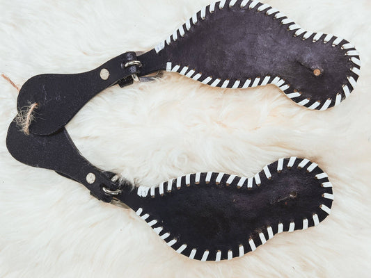Daisy hand tooled spur strap