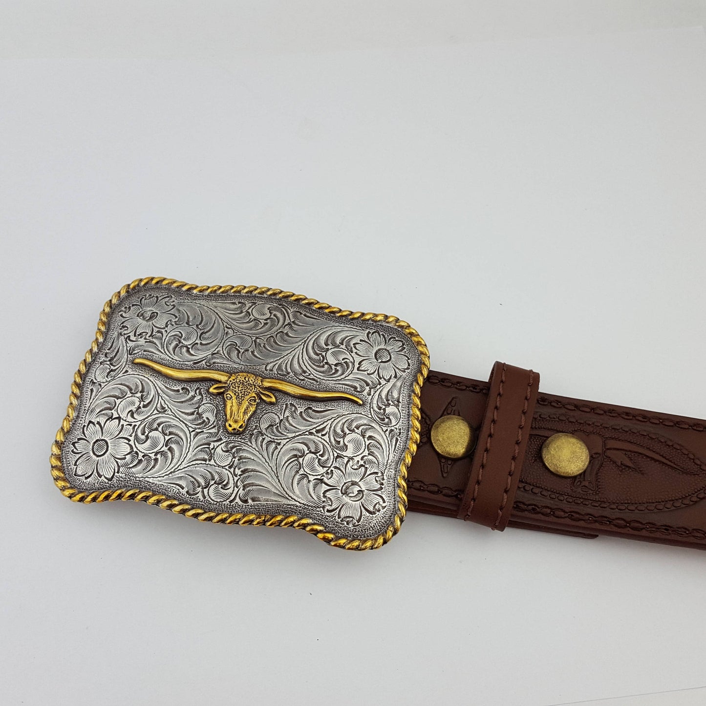 M Western Long Horn Buckle w. matching tooled belt