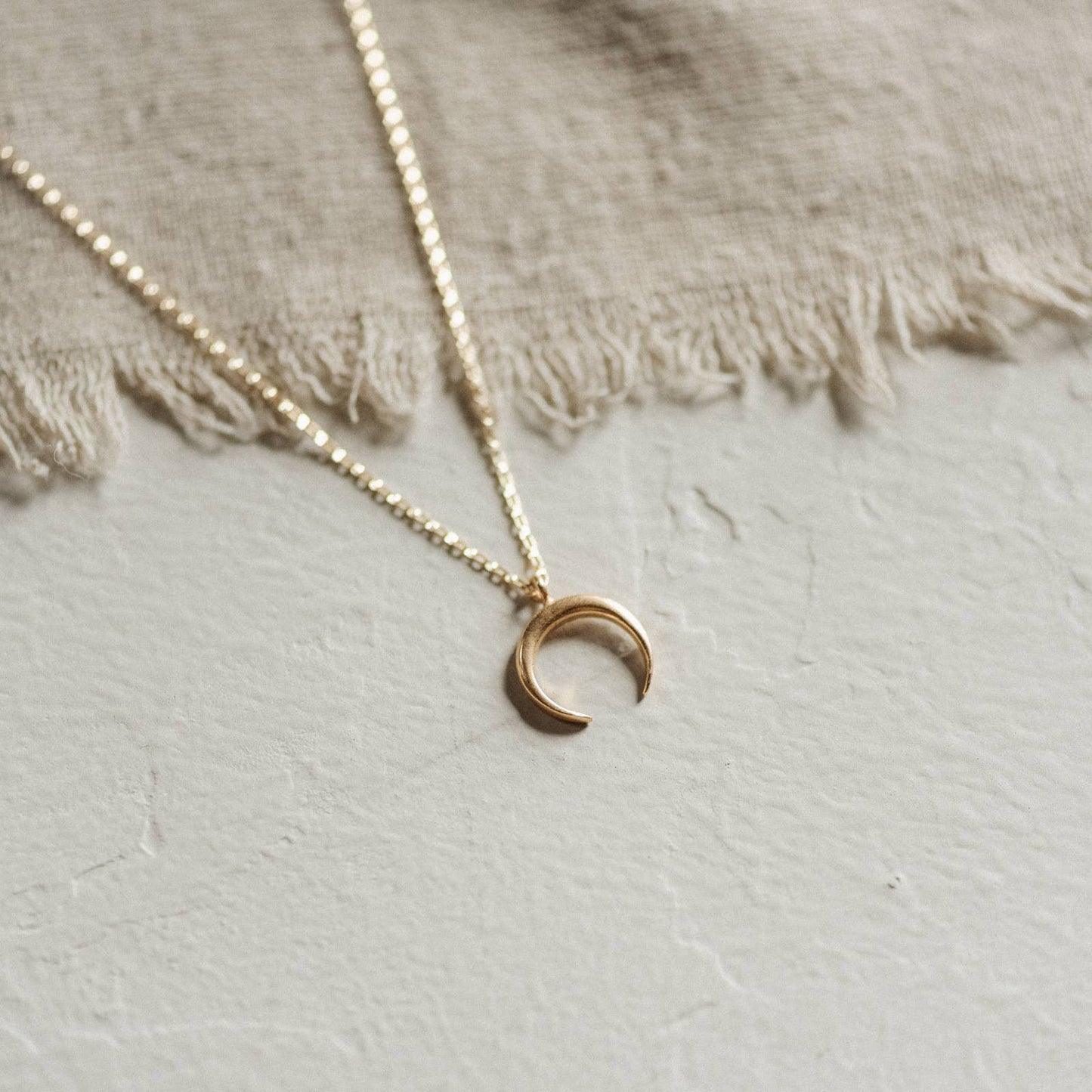 Naja Mini Necklace